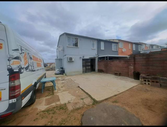 2 BEDROOM DUPLEX FOR SALE IN LENHAM